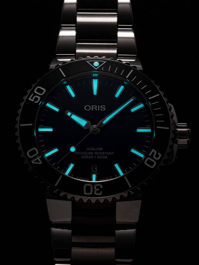 Oris Aquis Date Bracelet 01 733 7766 4135-07 8 22 05PEB Image 2