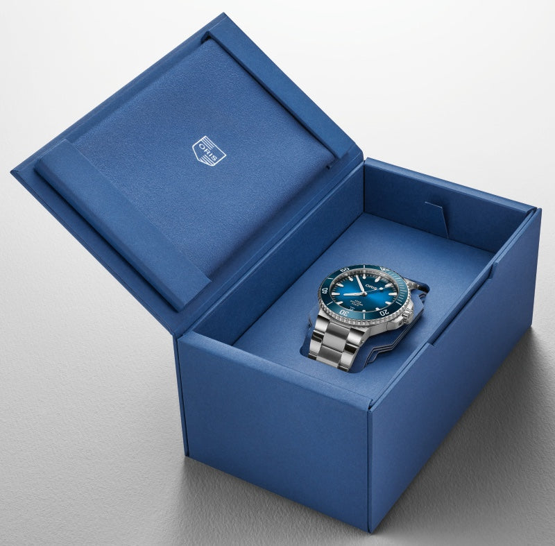 Oris Aquis Date Calibre 400 43.5mm Watch ORS-1801 Image 8