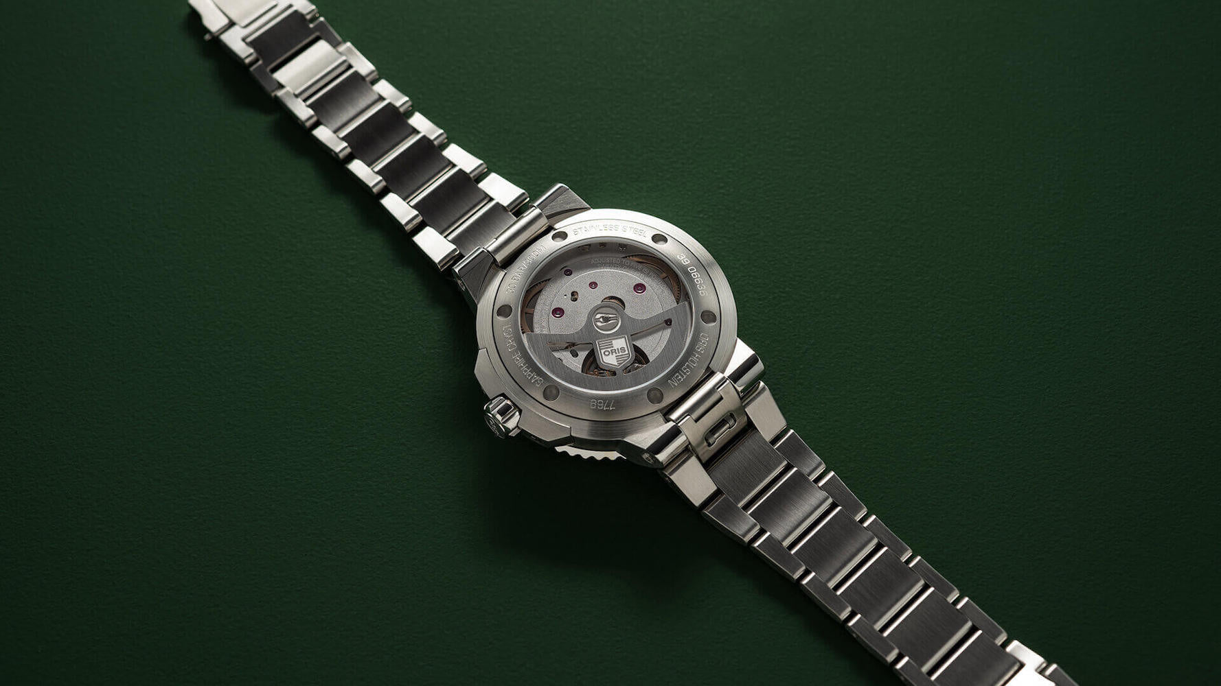 Oris Aquis Date Calibre 400 Green Rubber 01 400 7769 4157-07 4 22 74FC Image 2