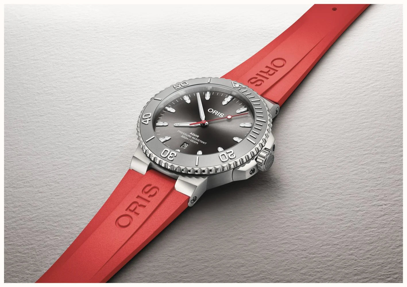 oris-aquis-date-relief-automatic-watch-01-733-7789-4153-07-4-23-36fc