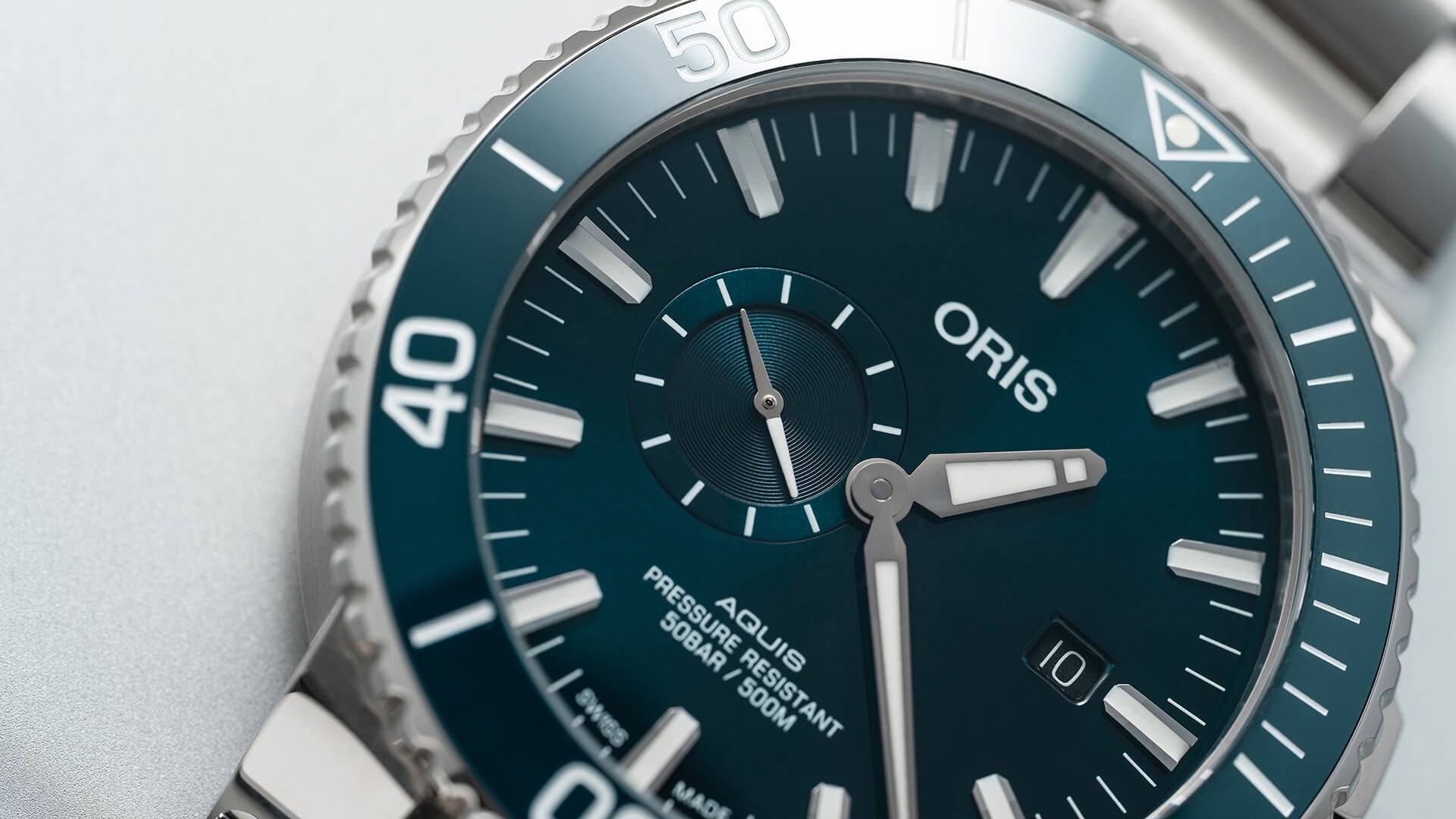 Oris Aquis Date Small Seconds Bracelet Watch 01 743 7733 4155-07 8 24 05EB Image 6