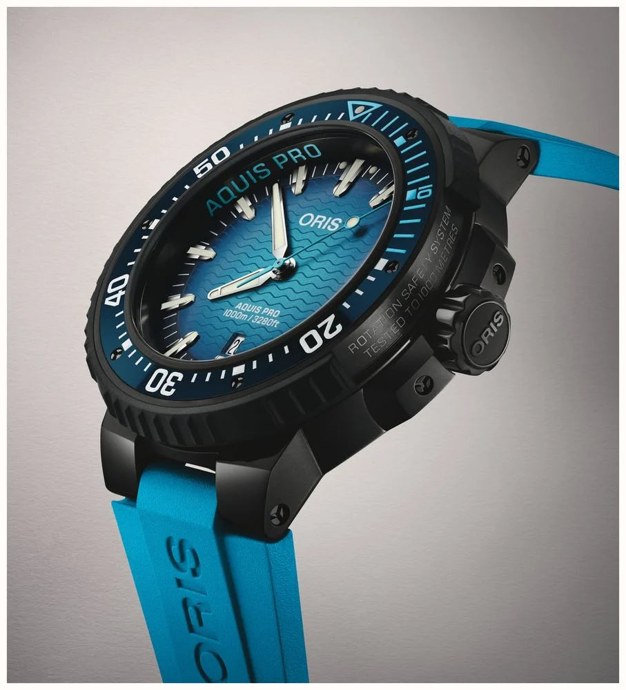 oris-aquis-pro-1000m-watch-01-733-7801-7255-set