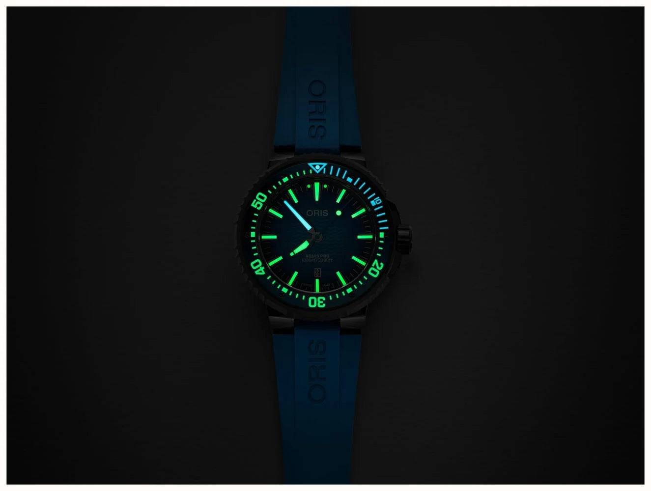 oris-aquis-pro-1000m-watch-01-733-7801-7255-set