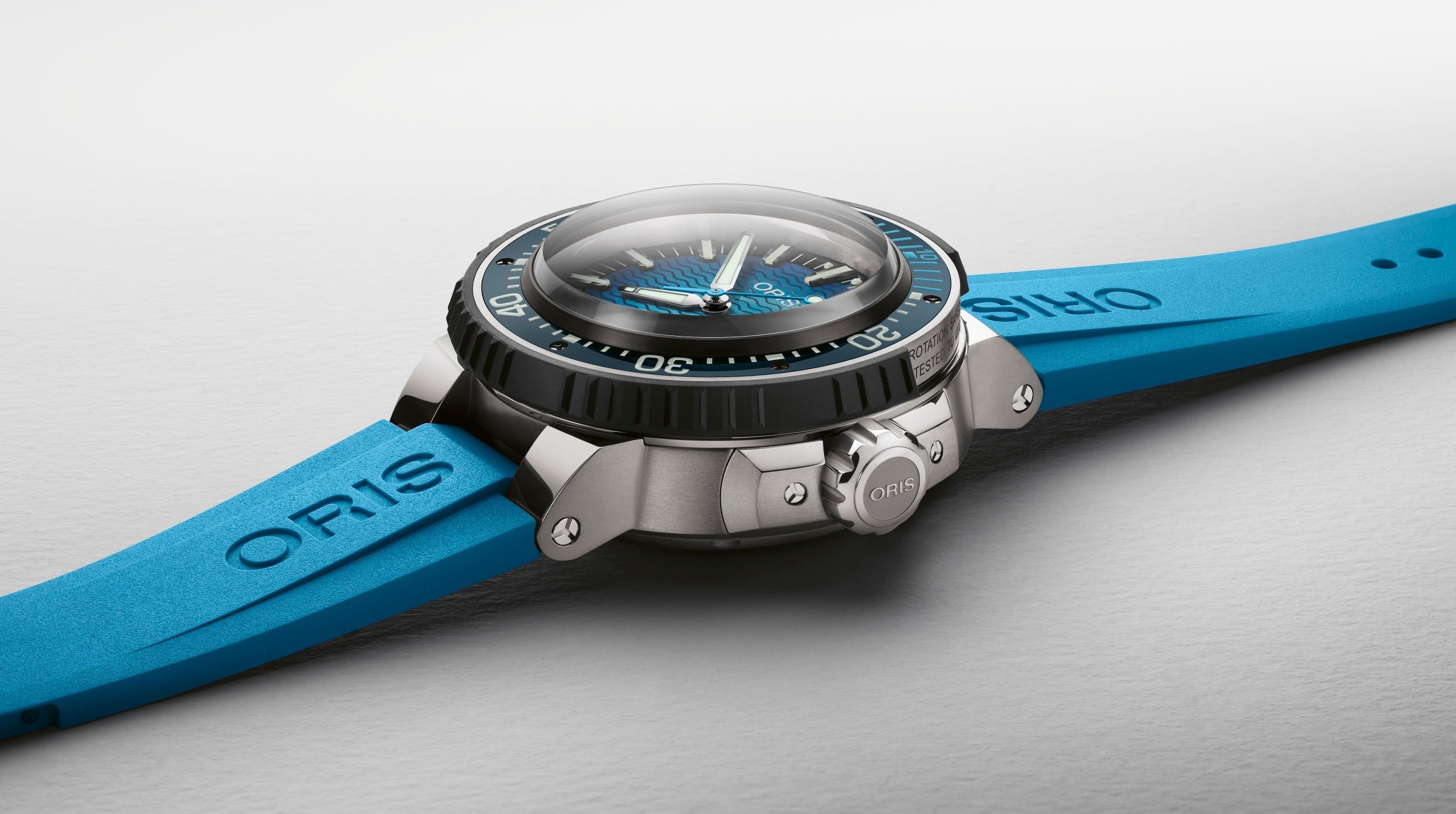 Oris AquisPro 4000m Calibre 400 Watch 01 400 7777 7155-Set Image 5