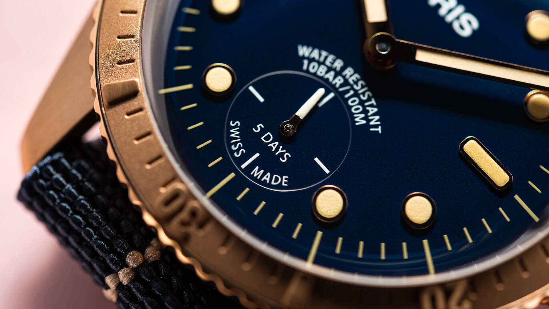 Oris Calibre 401 Carl Brashear Limited Edition D 01 401 7764 3185-Set Image 4