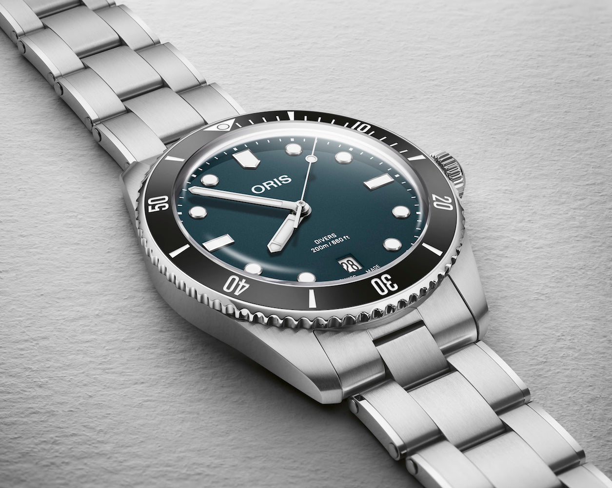 Oris Divers Date Watch 01 733 7795 4055-Set Image 5