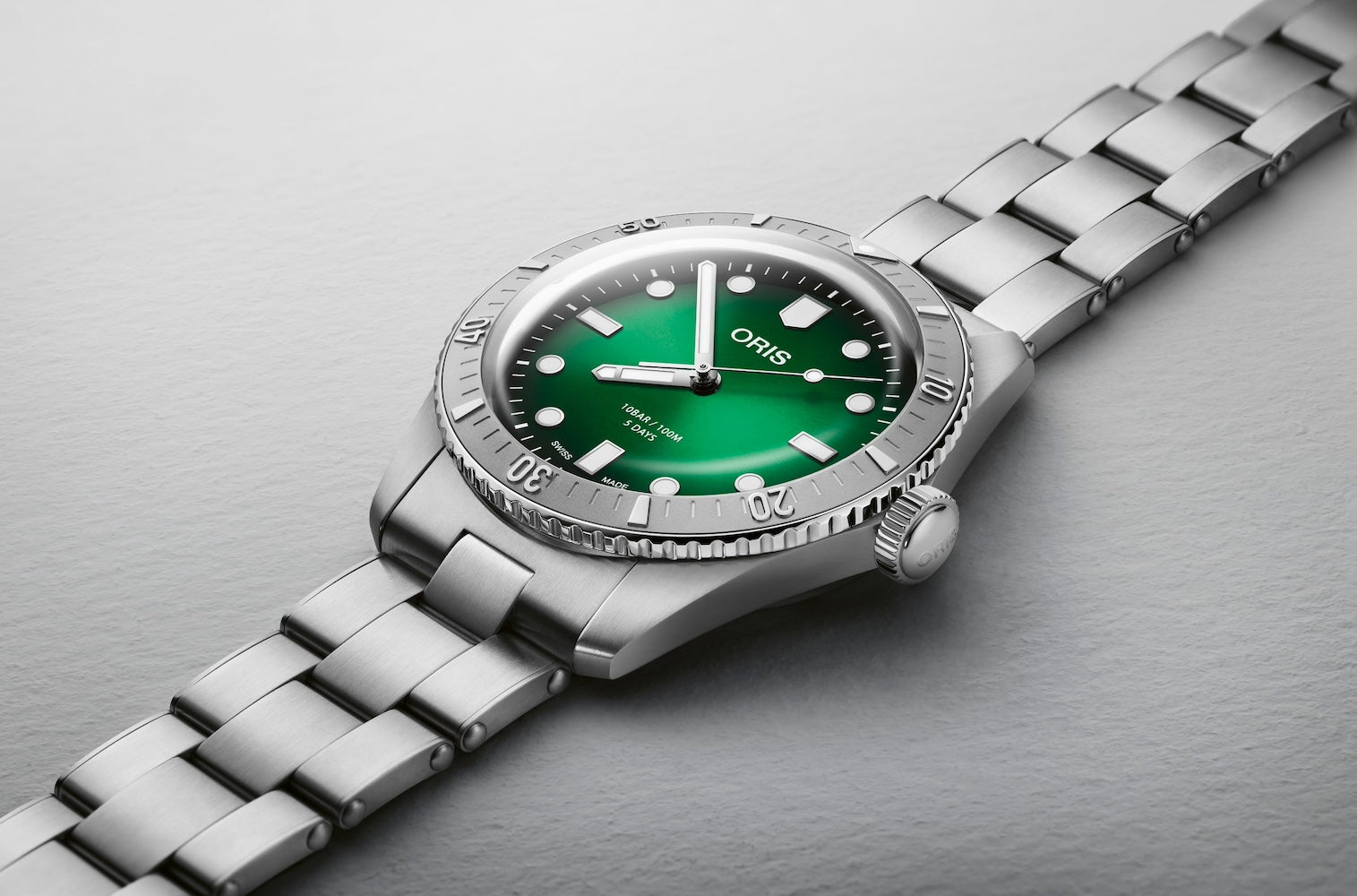 Oris Divers Sixty Five Calibre 400 Watch ORS-1824 Image 3