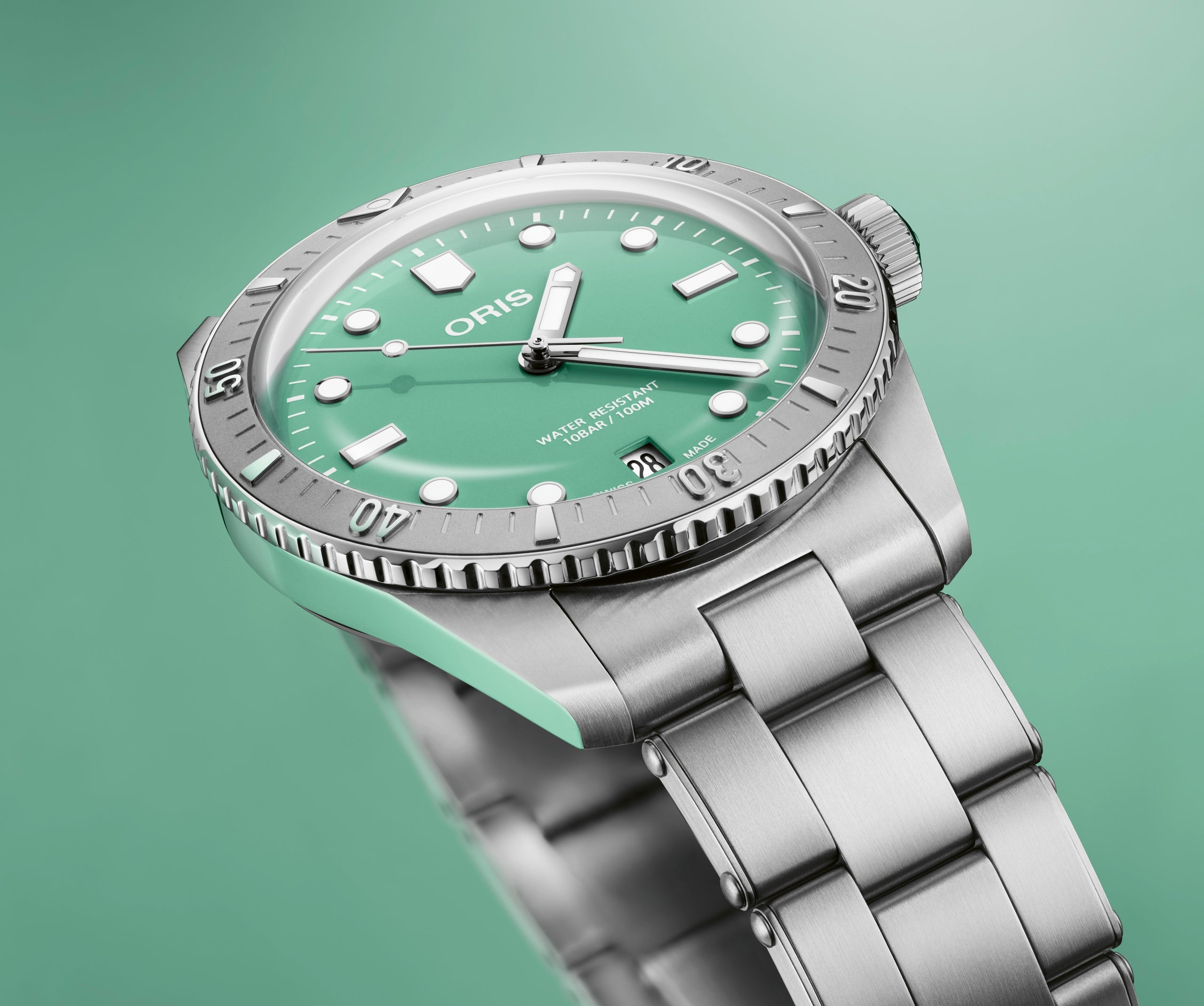 Oris Divers Sixty Five Cotton Candy Bracelet 01 733 7771 4057-07 8 19 18 Image 2