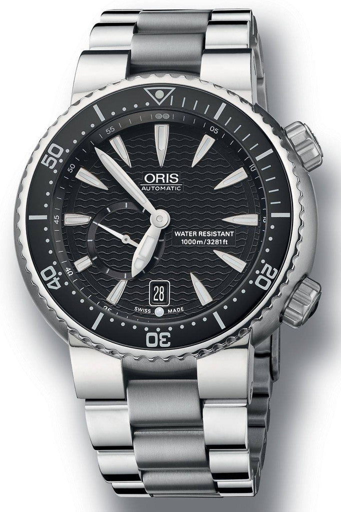 Oris Divers Titan C Small Second Date D 01 643 7637 7454-07 8 24 70PEB Image 1