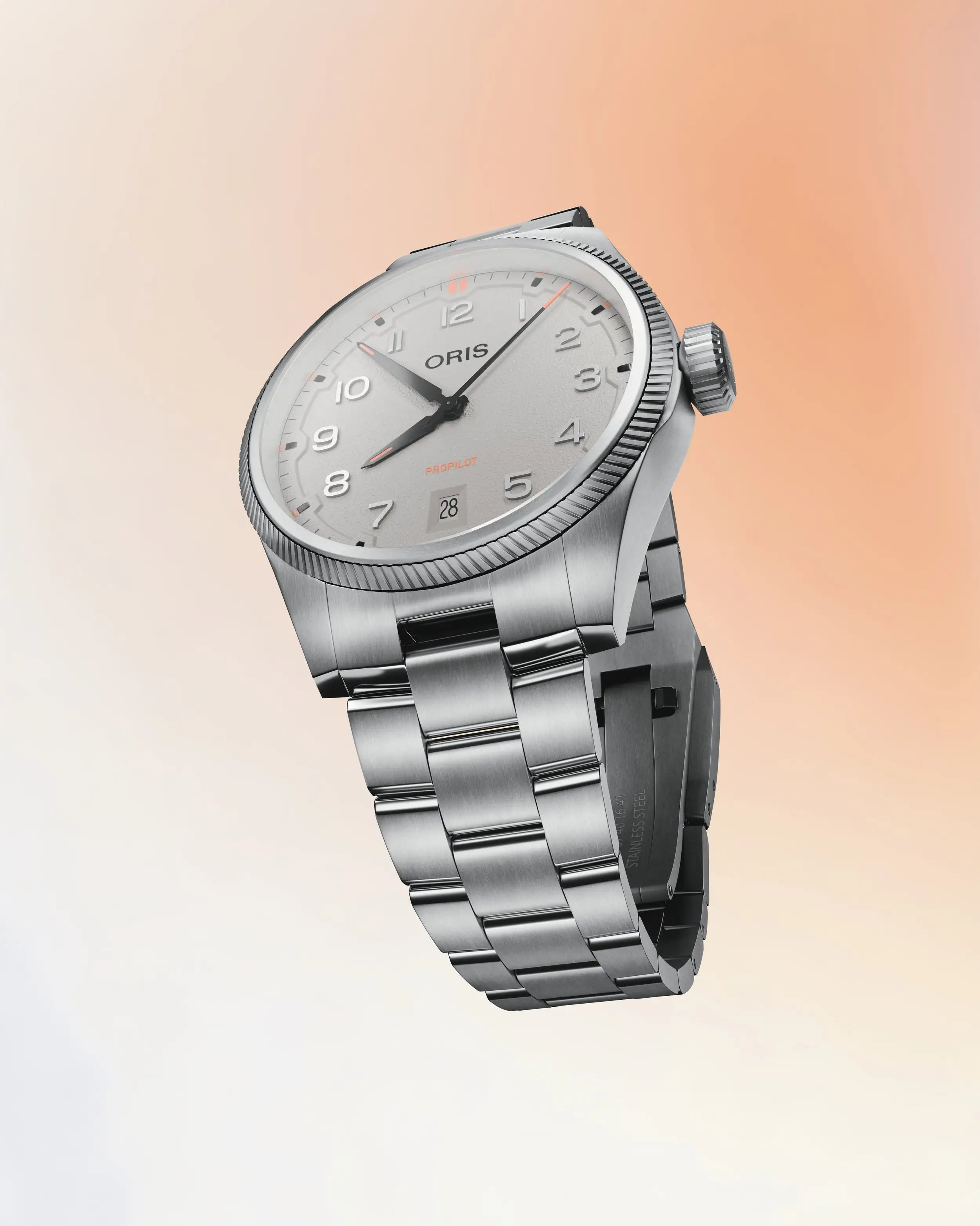 oris-propilot-date-41mm-watch-01-733-7805-4163-07-8-20-04lc