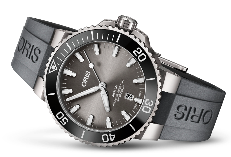 Oris Watch Aquis Titanium Date 01 733 7730 7153-07 4 24 63TEB Image 2