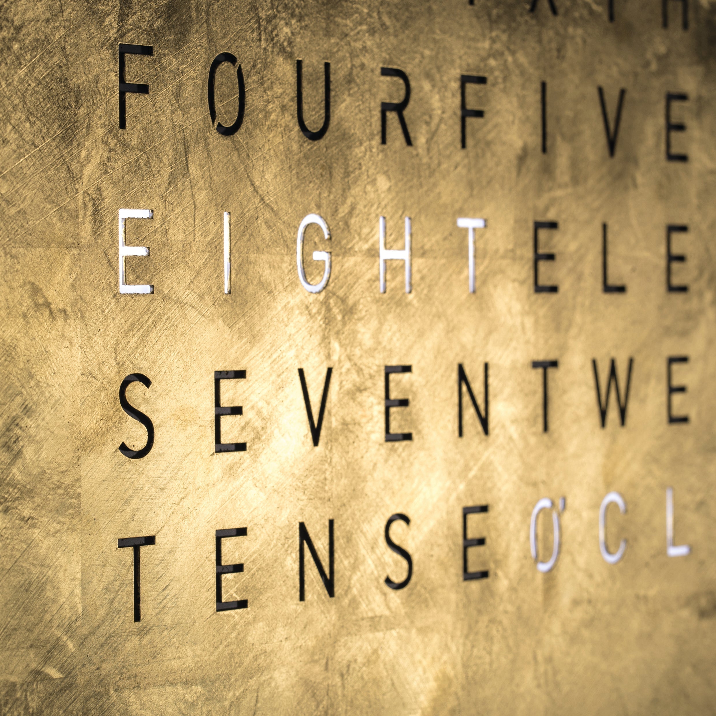 QLOCKTWO Earth 180 Creators Edition Gold Wall Clock Watch Q180V1ENGD Image 2
