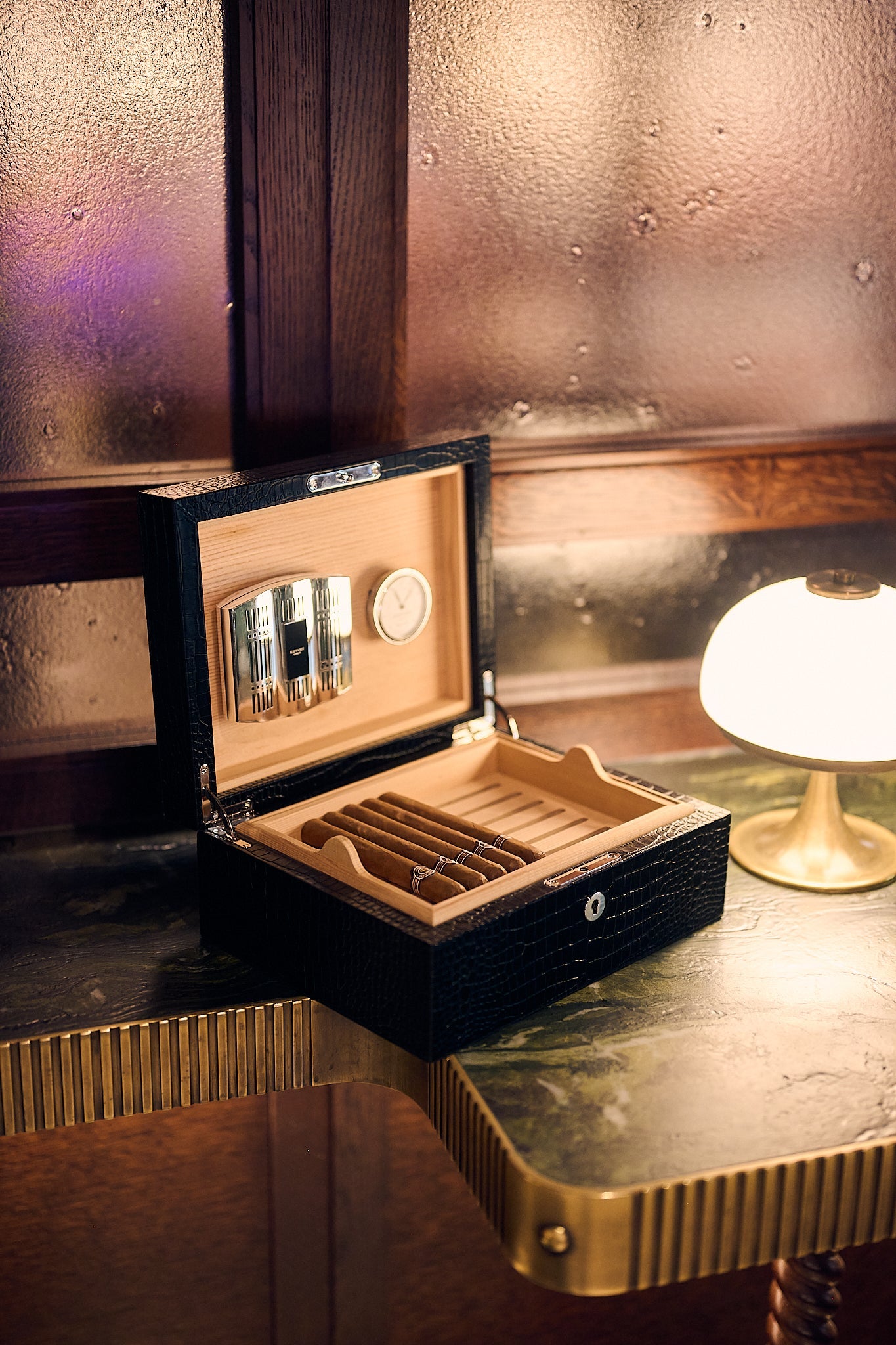 Rapport Brompton Black Medium Humidor RPT-189 Image 11