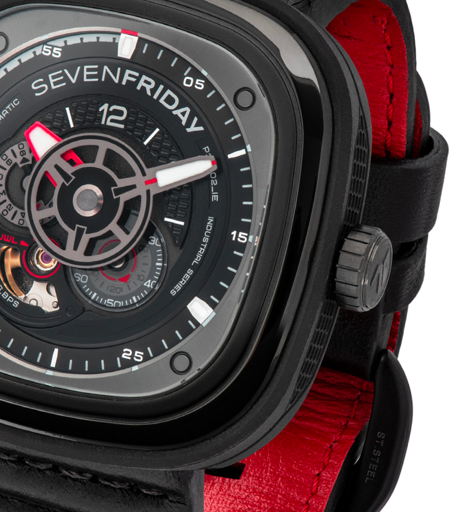 SevenFriday Watch P3C/02L Racer III P3C/02L Image 4