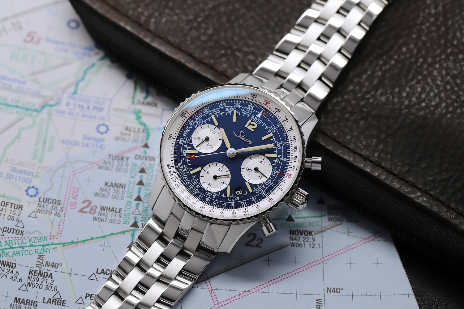Sinn 903 St BE II Navigation Chronograph Bracelet Watch 903.091 Bracelet Image 5