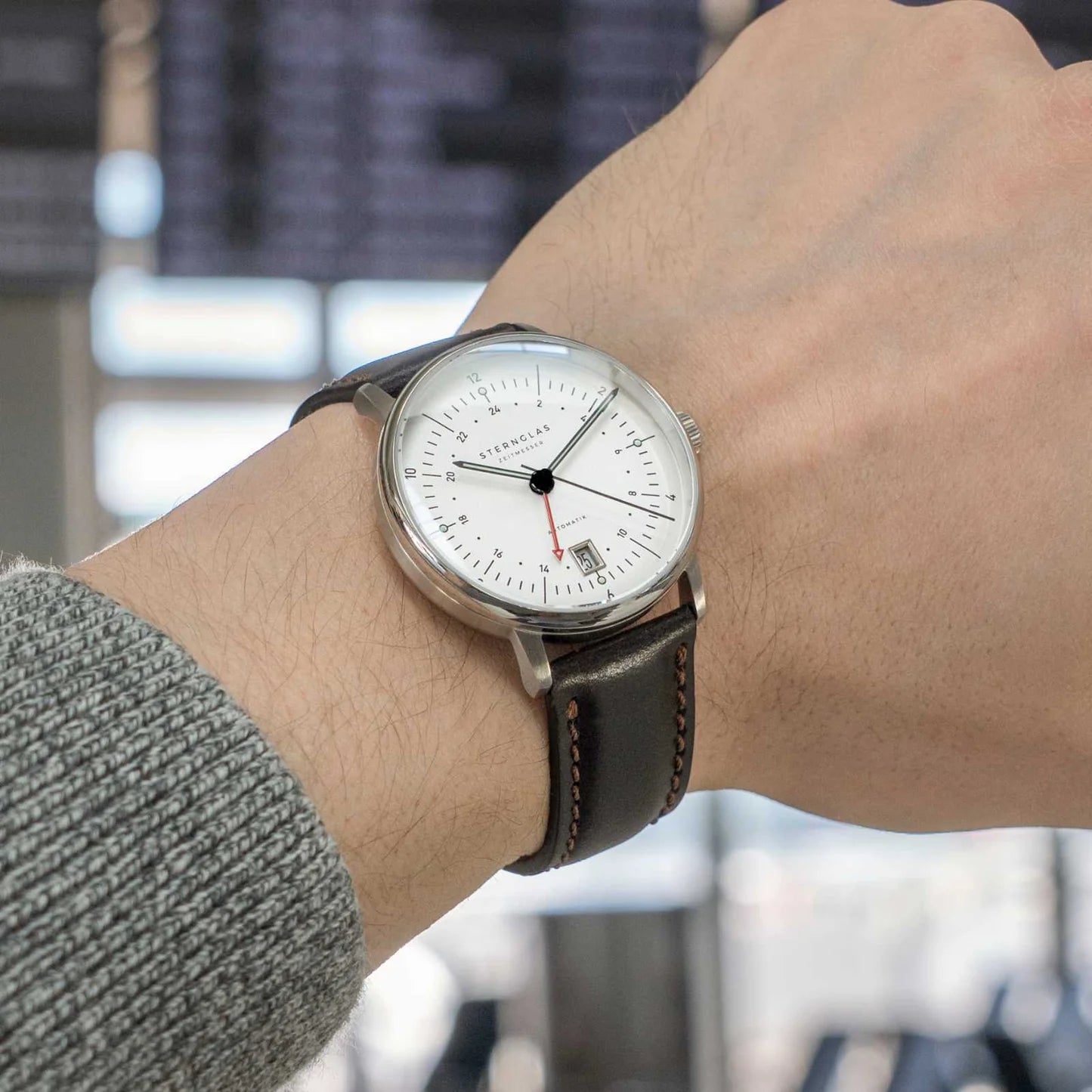 sternglas-naos-pro-gmt-automatic-watch-s02-ng10-br03