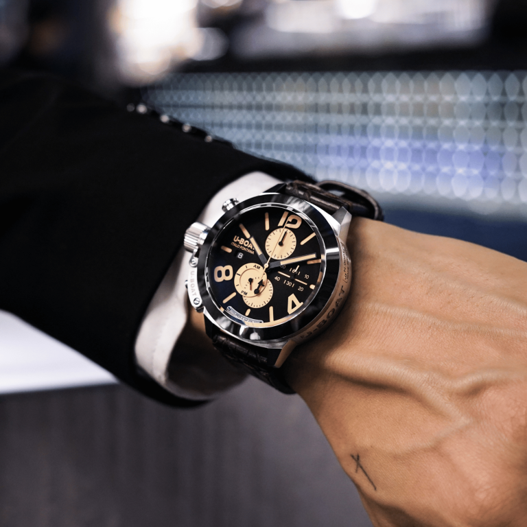 U-Boat Classico 45 CAS 1 Black Watch 9567/A Image 3