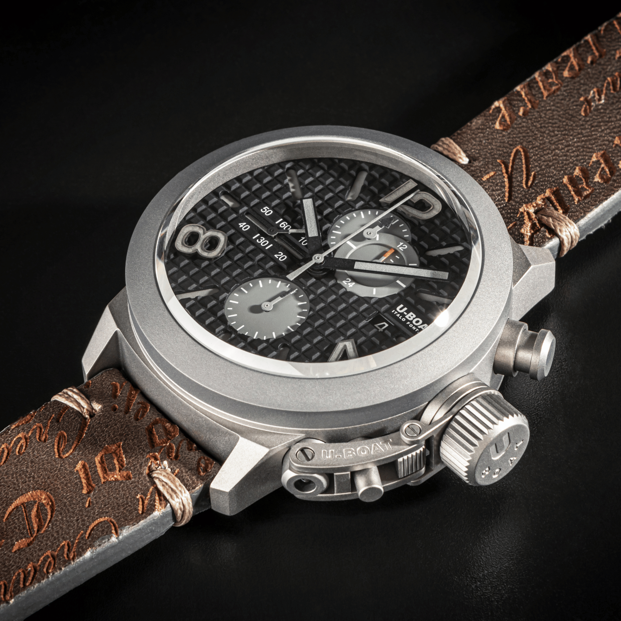 U-Boat Classico 45 Titanium Tungsten Black Right Hook Limited Edition Watch 3005 Image 4