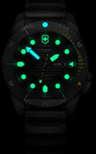 Victorinox Dive Pro Automatic Three Hands Titanium Watch 241997 Image 6