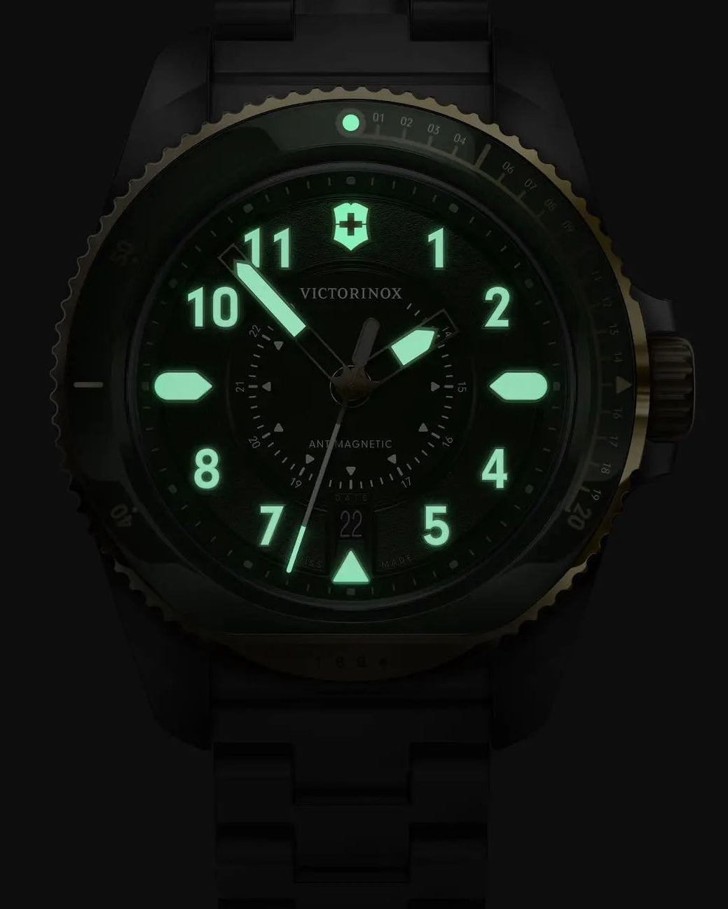 Victorinox Journey 1884 Green Watch 242012 Image 6
