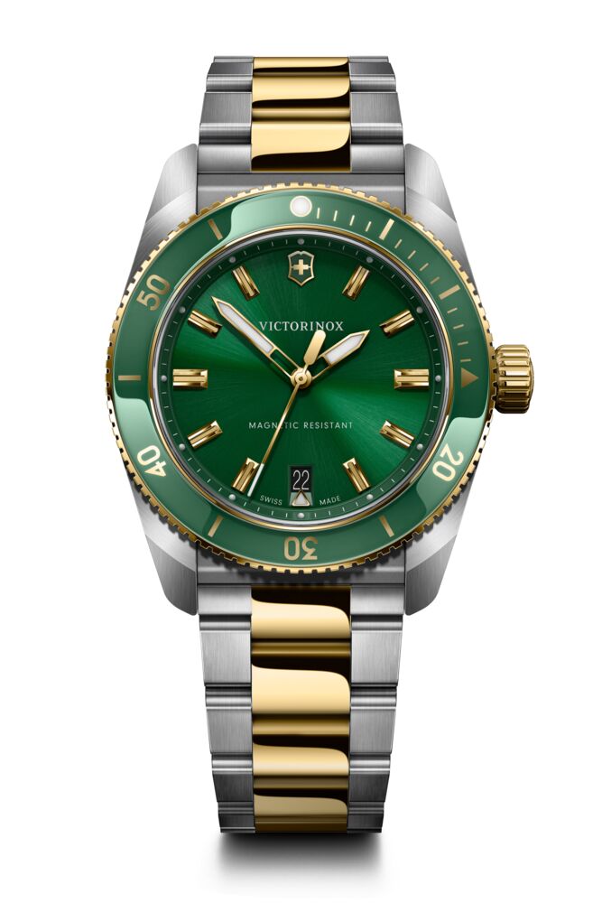 victorinox-maverick-39mm-quartz-watch-242101