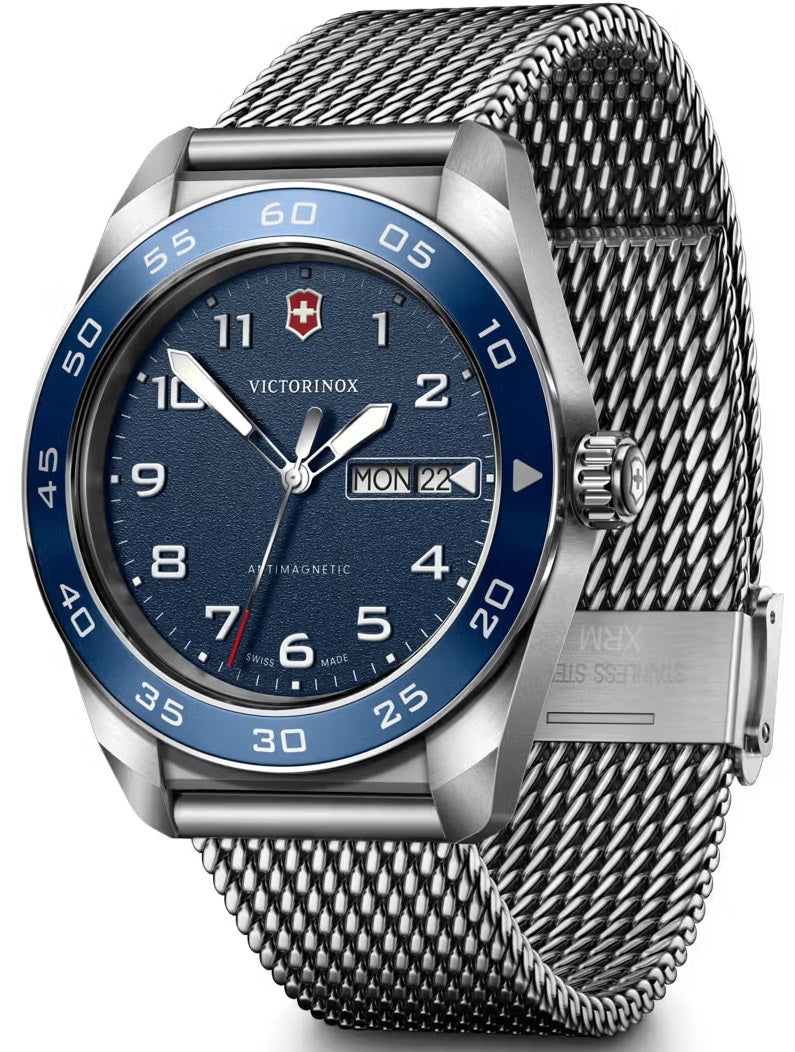 Victorinox Swiss Army Quartz Watch VTX-639 Image 3