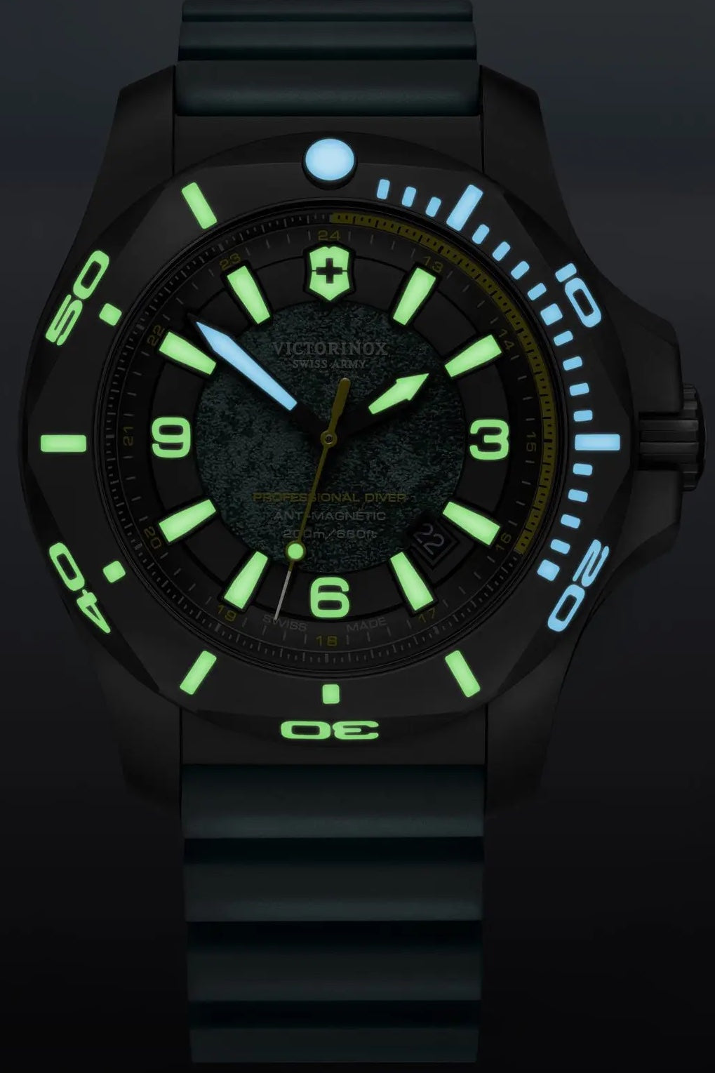 Victorinox Watch I.N.O.X. Professional Diver Titanium Limited Edition 241957.1 Image 2