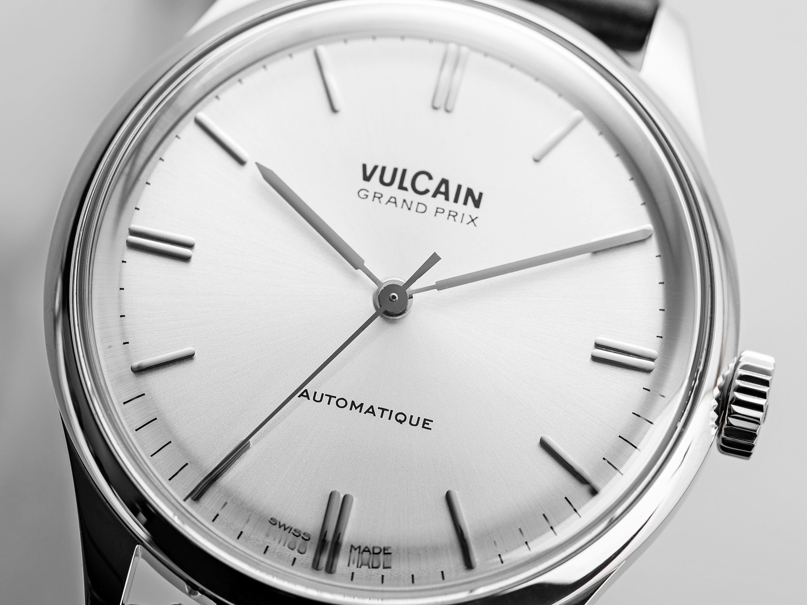 Vulcain Grand Prix Silver Black Calf Leather Watch 670171A50.BAC201 Image 3