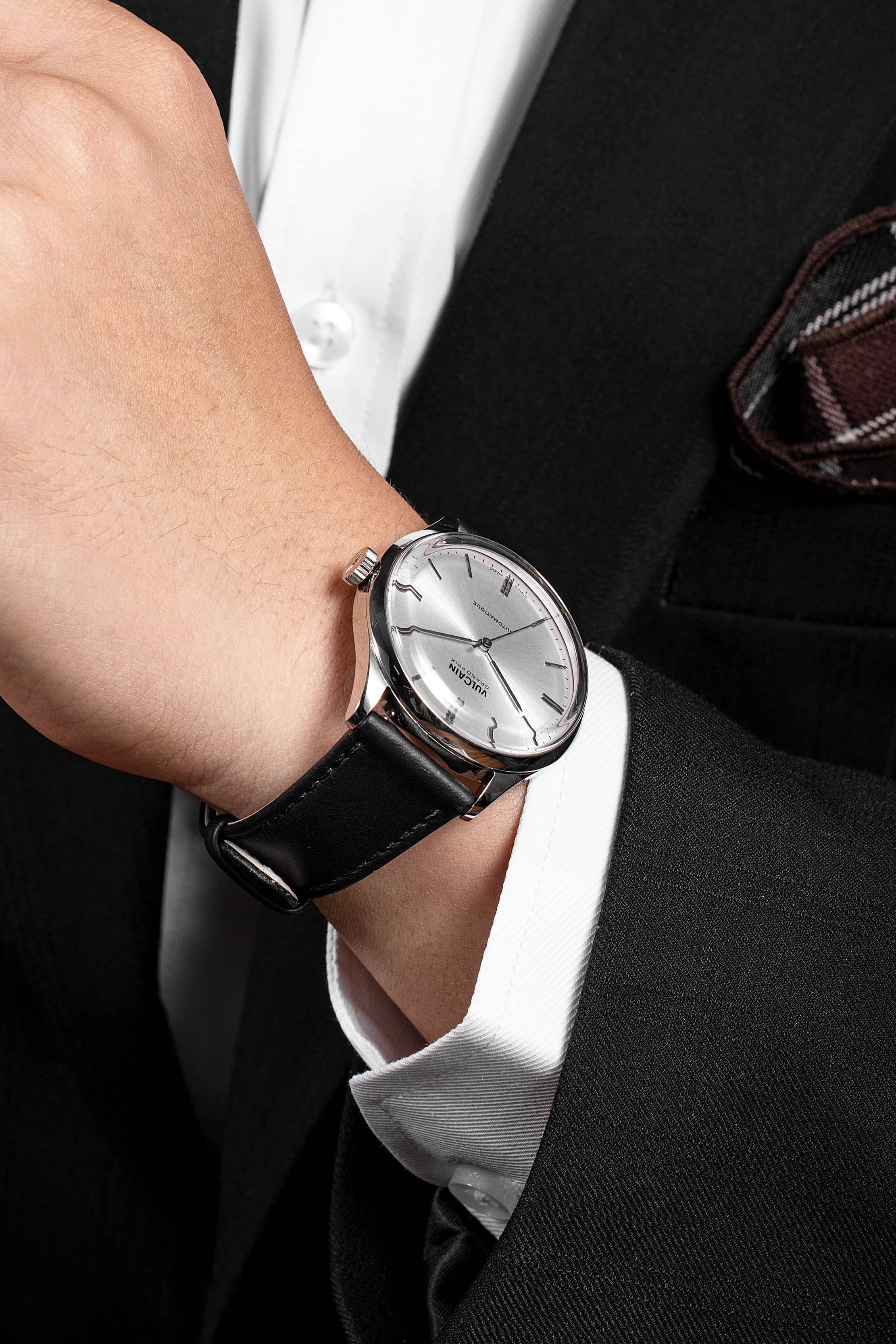 Vulcain Grand Prix Silver Black Calf Leather Watch 670171A50.BAC201 Image 5